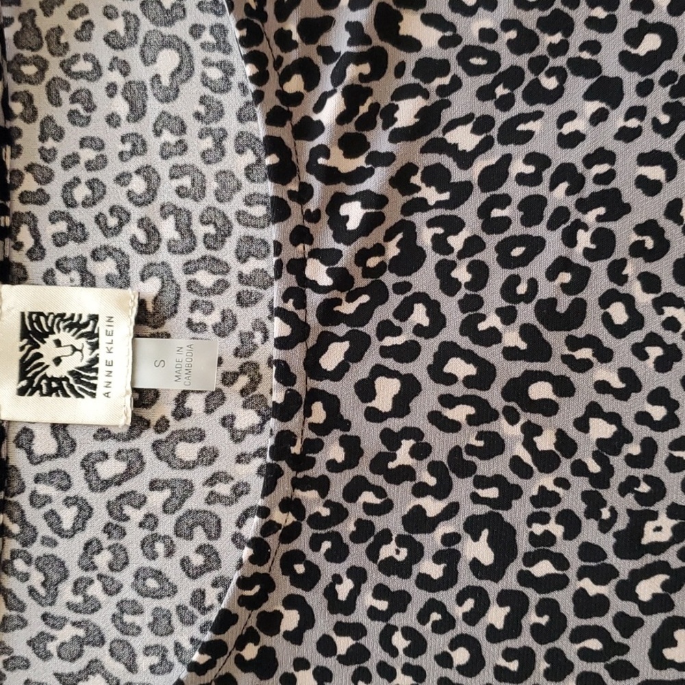 "Anne Klein" Blouse, Size S, Gray, Blk & White